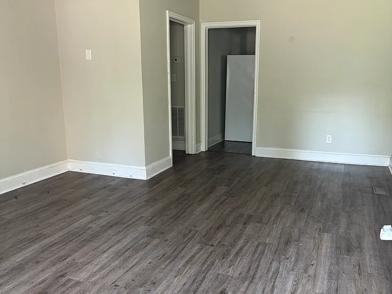 1702 Bragg Blvd — Photo 5
