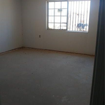 2nd image of 8054 Williamette Ave