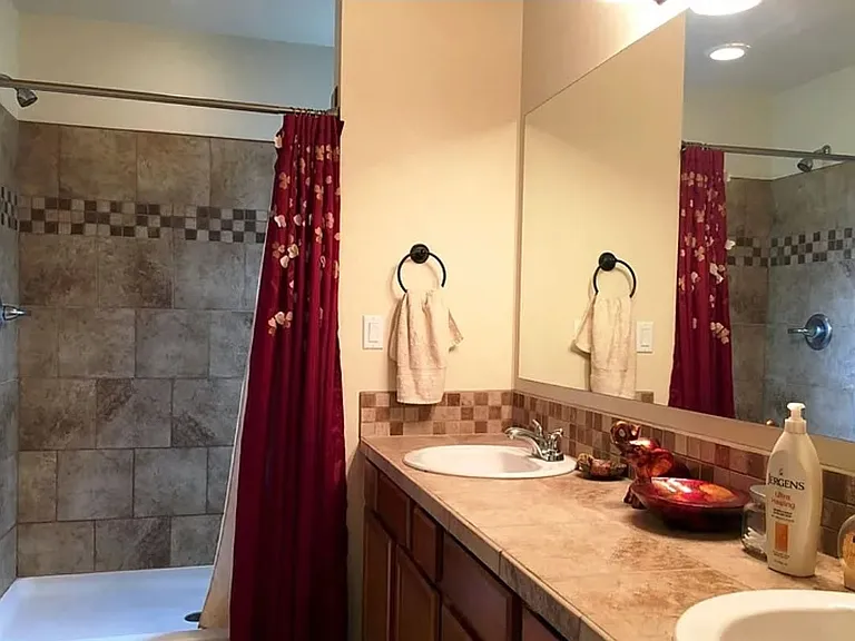 2651 Lynbarton Point — Photo 7