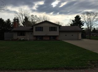10944 Heltman Ave NE, Alliance, OH 44601
