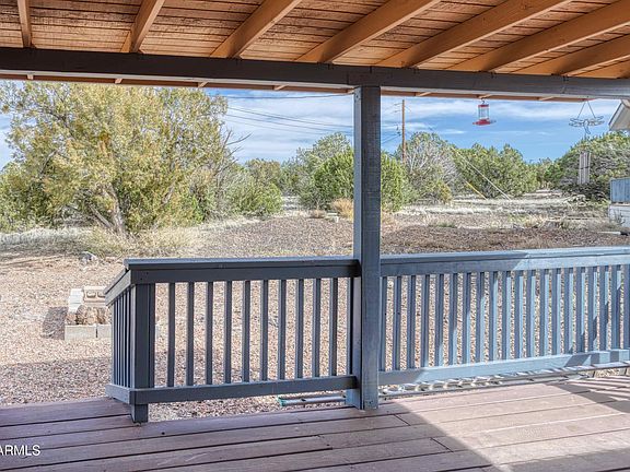 3rd image of 8286 Ridge Drive