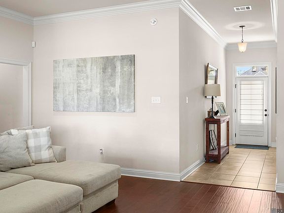 2nd image of 17837 Beech Ridge Ave