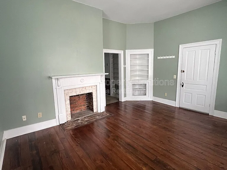 721 Chestnut St #A — Photo 3