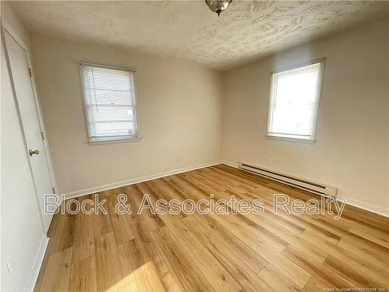 1725 Cumberland Dr — Photo 8