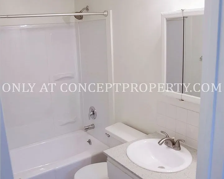 Murray Place — Photo 114