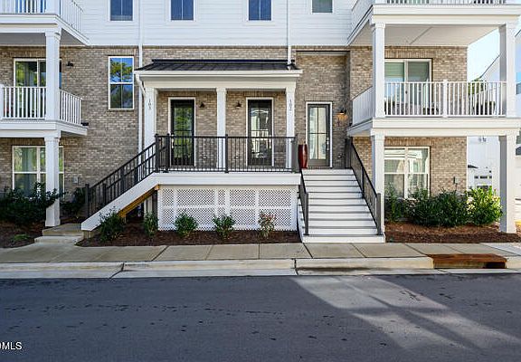 2nd image of 11548 Helmond Way #102