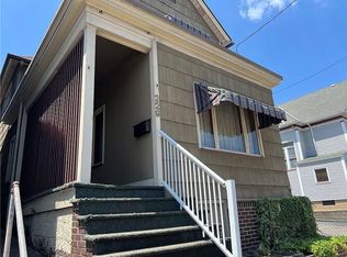 229 Fallowfield Ave, Charleroi, PA 15022