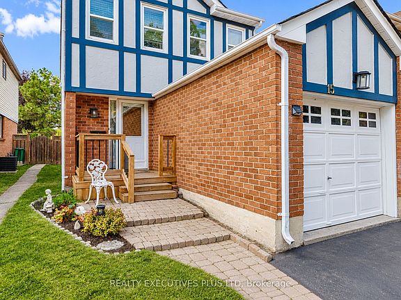 3rd image of 15 Mangrove Rd
