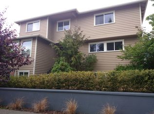 4610 SW Genesee St, Seattle, WA 98116