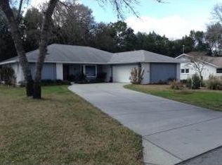 15 Hollyhock Ct, Homosassa, FL 34446