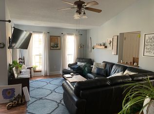 1321 Hampton Place Blvd, Troy, NY 12180