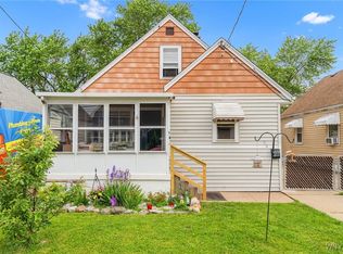 34 Spaulding St, Buffalo, NY 14220
