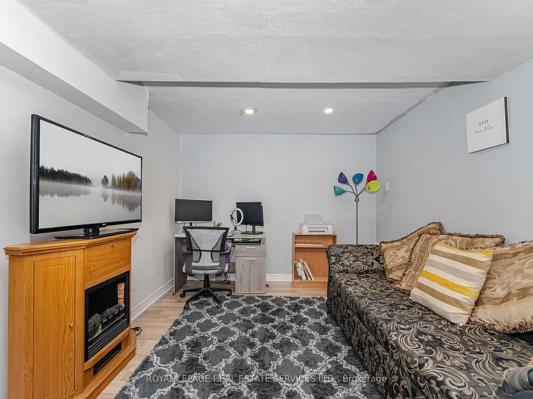 430 Mapleview Dr E #6 — Photo 23