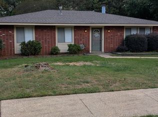 6120 Gladstone Dr, Montgomery, AL 36117