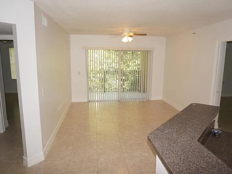 4021 San Marino Blvd #204 — Photo 3