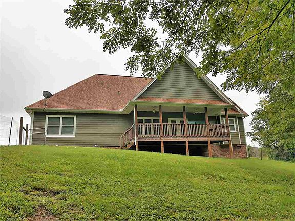 3rd image of 934 W Dumplin Valley Road S/d Bruce C Curry Farm #1