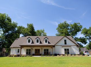 204 Candler Dr, Kathleen, GA 31047