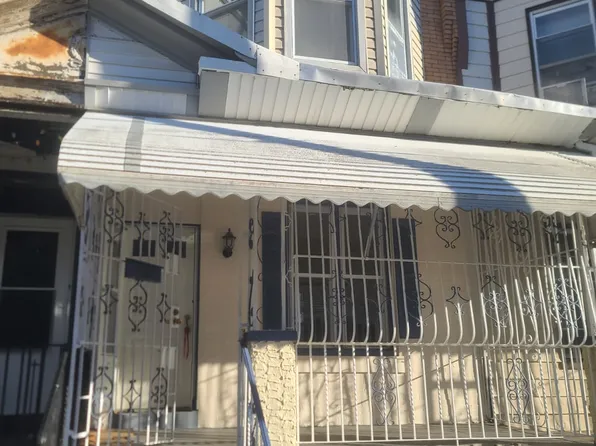 3745 N Franklin St, Philadelphia, PA 19140