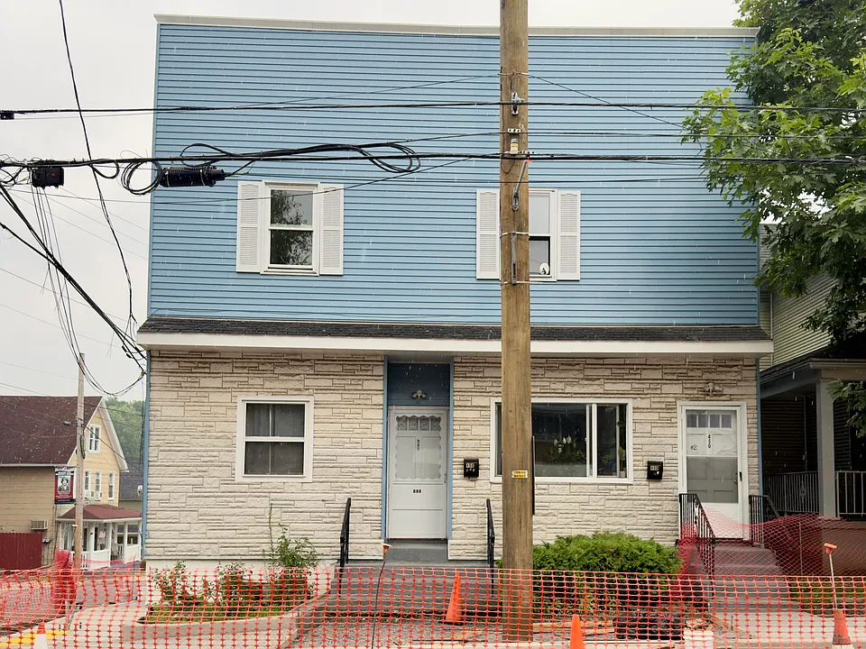 450 Main St #2