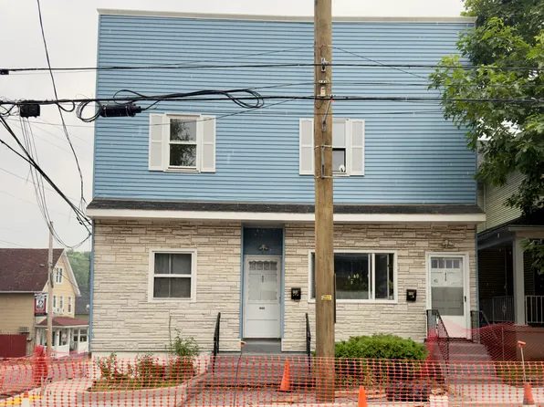 450 Main St APT 2, Scranton, PA 18519