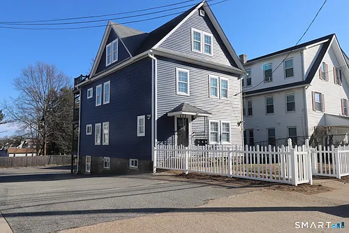 198 Montauk Ave #2 Photo 1