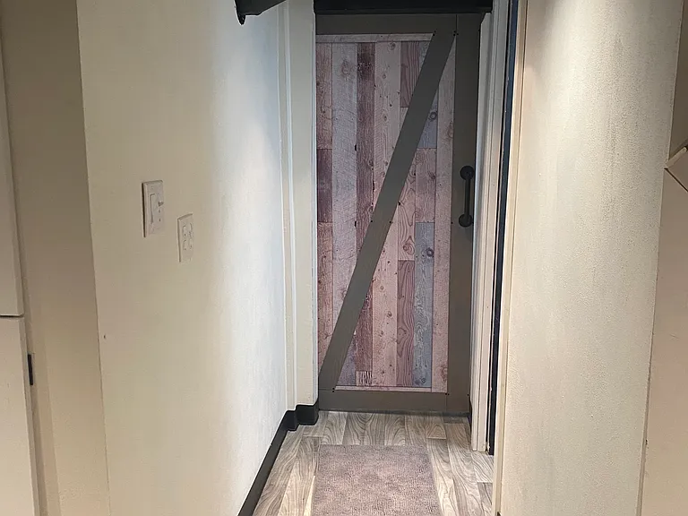 1639 Glenn Ave — Photo 36