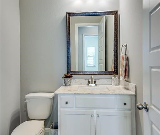 4th image of 436 Waters Edge Dr #618