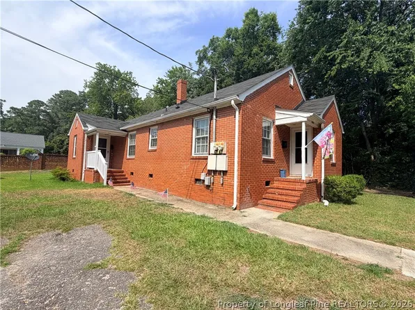 1808 Finnegan St, Fayetteville, NC 28303