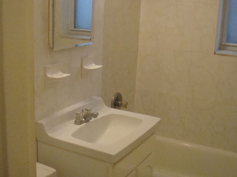 2nd image of 86 W 12th St APT 2F