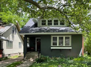 318 Rosewood Ave SE, East Grand Rapids, MI 49506