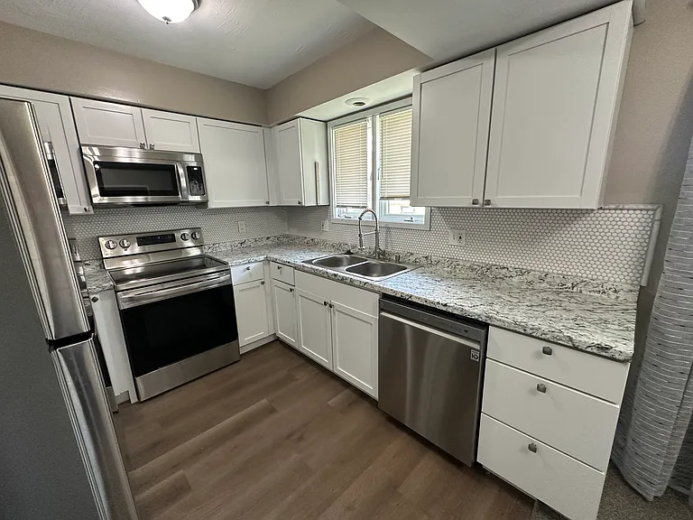 5947 Pine Rise Ct — Photo 6