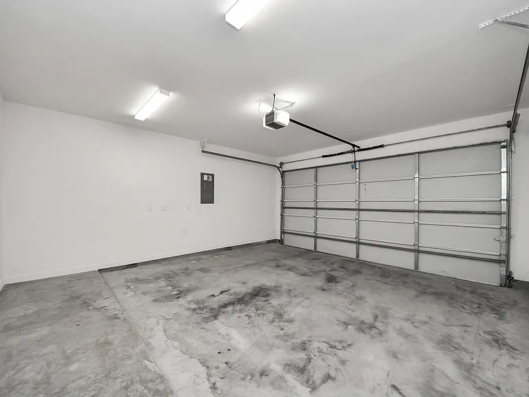 2524 Live Oak St — Photo 49