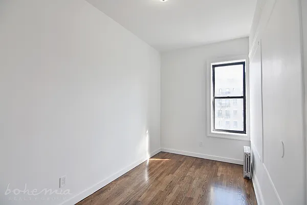 Rented by Bohemia Realty Group | media 7