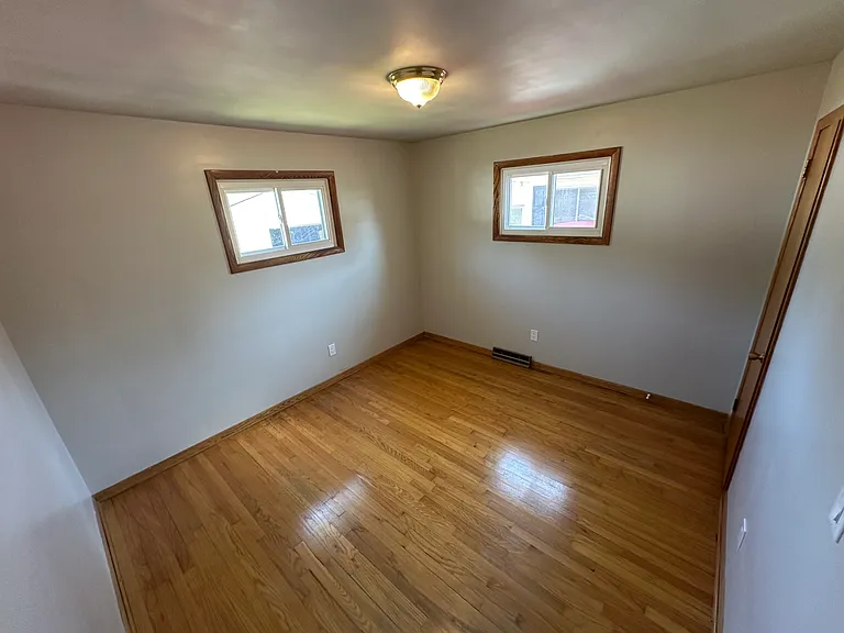 649 E Hopocan Ave — Photo 6