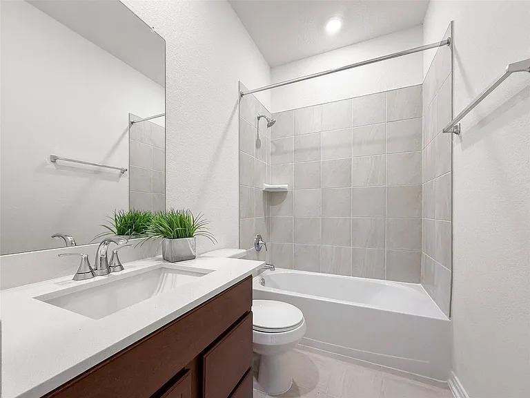 2809 Cordova Hill Dr — Photo 18