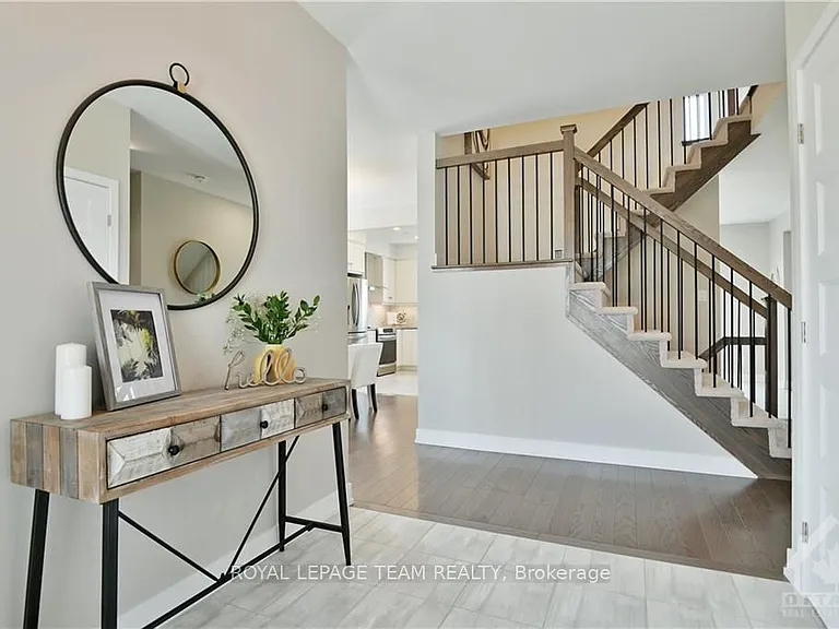 54 Reynard Cres — Photo 4