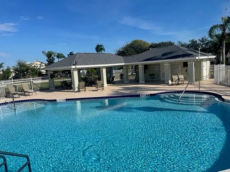 5212 Outlook Dr — Photo 34