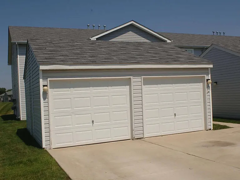 Private Garages