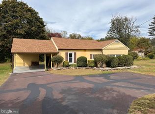 339 W Chestnut St, Souderton, PA 18964