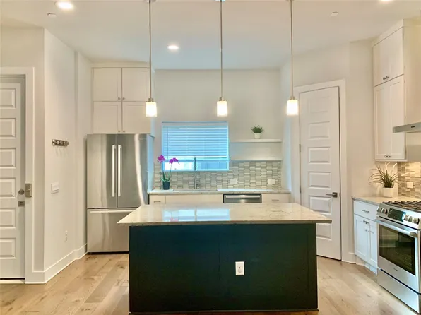 4012 Manifest Ln #167, Austin, TX 78731