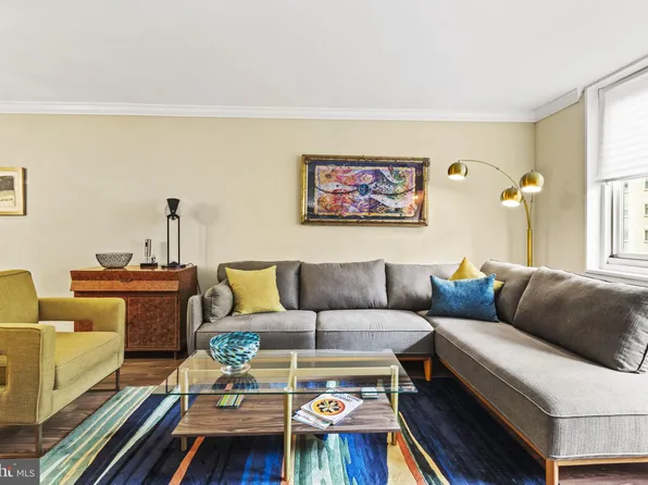 1901 John F Kennedy Blvd APT 1613, Philadelphia, PA 19103