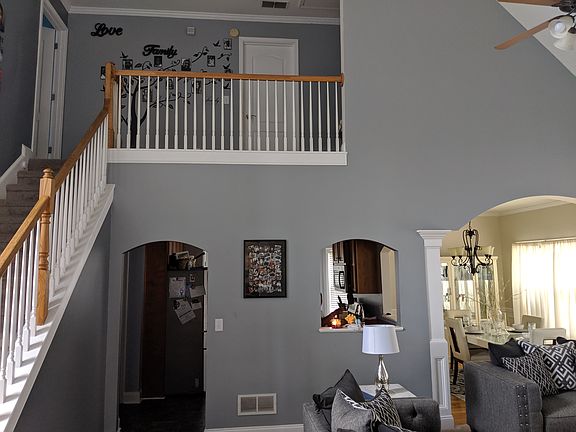 3rd image of 9990 Village South Dr