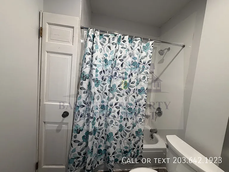 191 Davis St — Photo 16