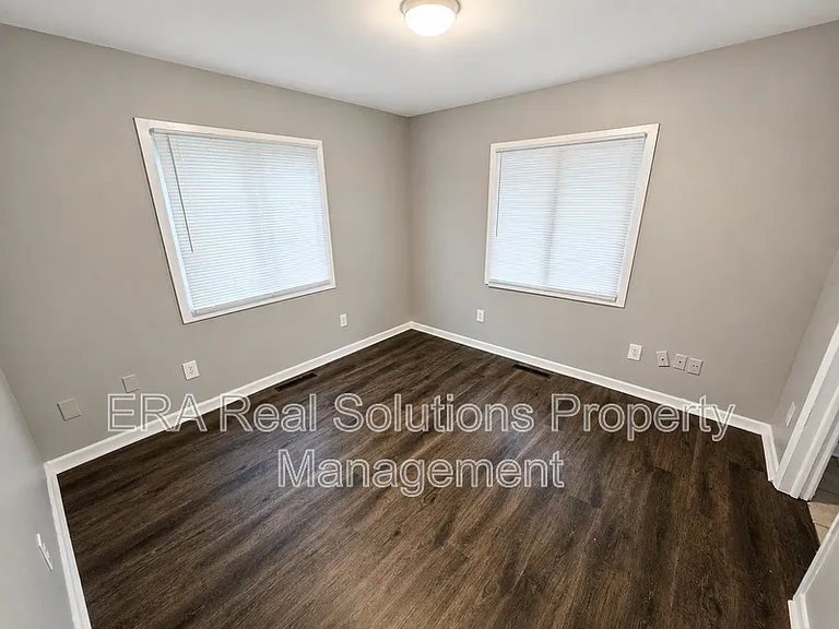 2169 Hanna Dr — Photo 9
