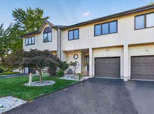 29 Olive Ct, Flemington, NJ 08822