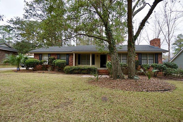1st image of 2208 Oakdale Dr
