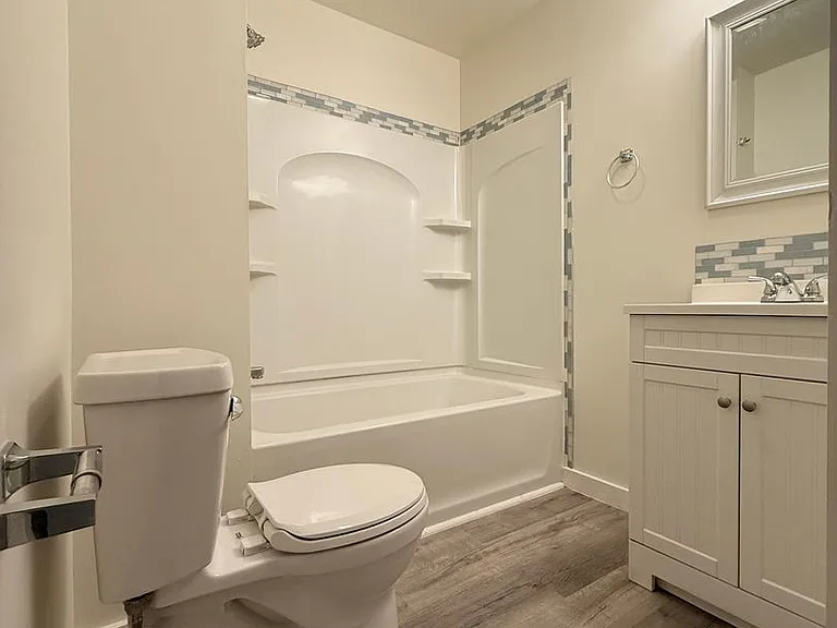 512 E 8th Ave #2 — Photo 7