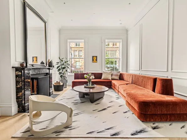 60 West 9th Street image 2 of 21