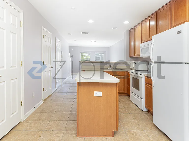 522 Wheaton Trent Pl — Photo 8
