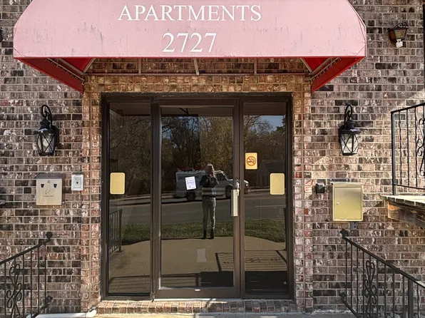 2727 S Sterling Ave APT G, Independence, MO 64052